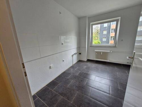 Küche - 3 Zimmer Etagenwohnung zur Miete in Wuppertal