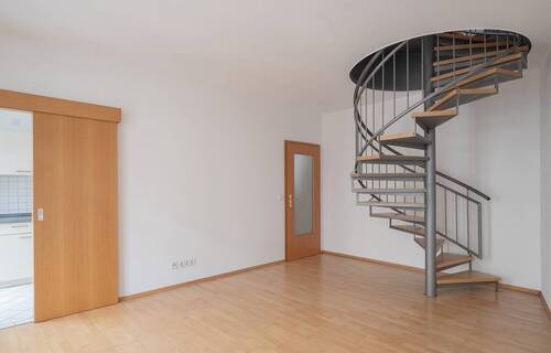 Weitere Ansicht Wohnzimmer - 2 Zimmer Etagenwohnung zum Kaufen in Berlin