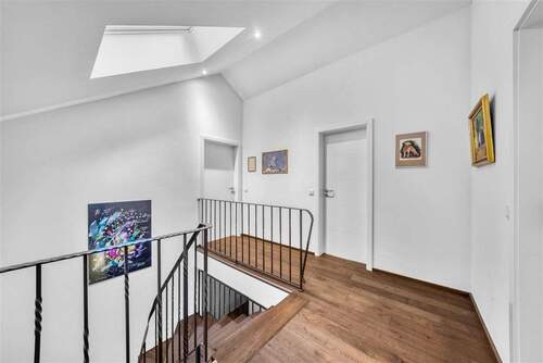 Treppenhaus-Galerie DG - 