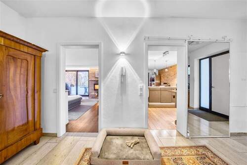 Diele EG - 1 Zimmer Einfamilienhaus zum Kaufen in Klingenberg am Main