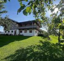 Platz für 2 Familien, 530 m² Wohn und Nutzfläche, 4146 m² Grund Plus Gr. Halle - Aßling Hochreit