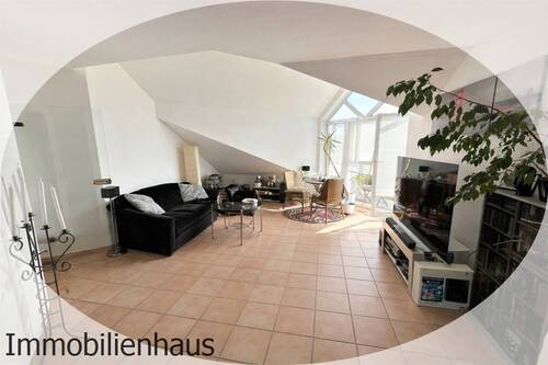 o-Wohn-Essbereich.jpeg - 2 Zimmer Etagenwohnung zur Miete in Eltville am Rhein