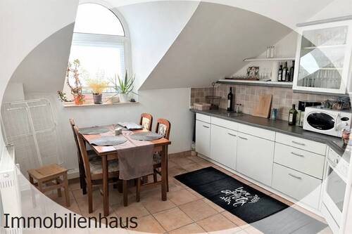 o-Küche.jpeg - Etagenwohnung mit 66,00 m&sup2; in Eltville am Rhein zur Miete