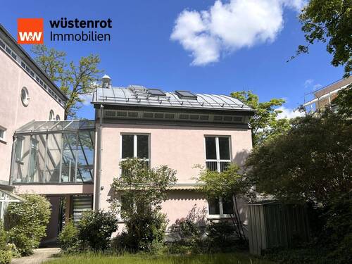 Ansicht Haus Gartenseite - Wohn- und Geschäftshaus mit vielen Nutzungsmöglichkeiten in zentraler Lage