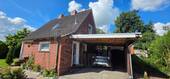 Ostansicht mit Carport - 4 Zimmer Einfamilienhaus zum Kaufen in Weener