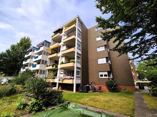 Hausansicht 2 - 3 Zimmer Etagenwohnung zum Kaufen in Gelsenkirchen