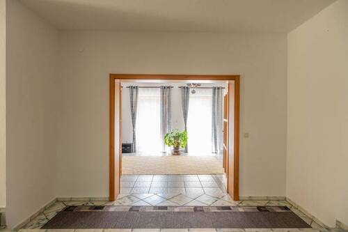 3 - Einfamilienhaus mit 323,00 m² in Münchsmünster zum Kaufen