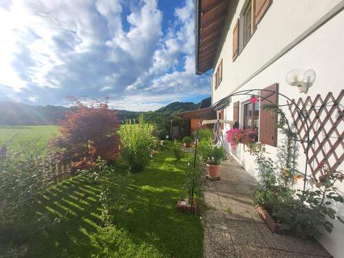 seitliche Haussansicht bzw. Gartenansicht - 