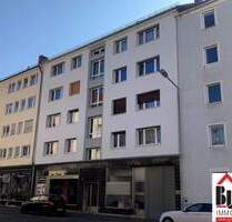 *3 Zimmer - renoviert - Südbalkon - Stellplatz oder Garage möglich* - Nürnberg Steinbühl