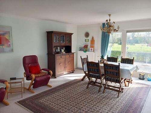 Wohnzimmer_Bild 1 - 4 Zimmer Einfamilienhaus zum Kaufen in Neuendorf-Sachsenbande