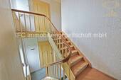 Treppe vom EG zum OG - 