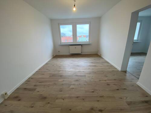 IMG_5726 - Kopie.JPG - 3-Raum-Wohnung im Dichterviertel in WSW zu vermieten