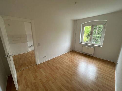 Wohnzimmer - Ideal für Singles oder Pärchen! Helle 2-Zimmer-Wohnung!