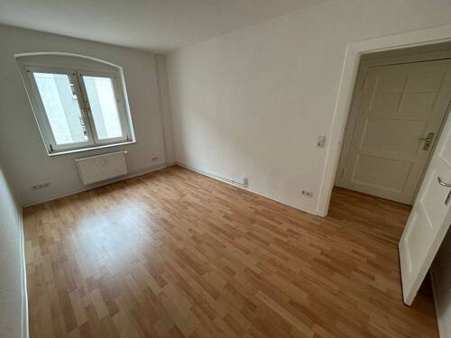 Schlafzimmer - 2 Zimmer Etagenwohnung in Magdeburg