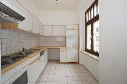 Küche mit EBK - Etagenwohnung mit 55,60 m&sup2; in Zwickau zur Miete