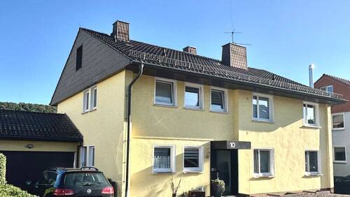 Hausansicht - 6 Zimmer Mehrfamilienhaus, Wohnhaus in Friedewald