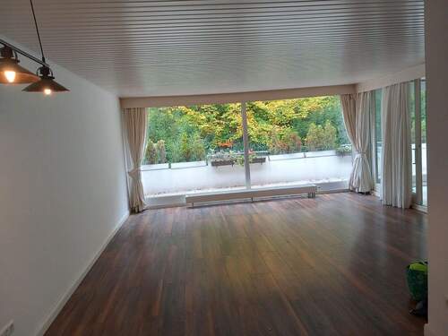 Wohnzimmer & Sonnenterrasse - 