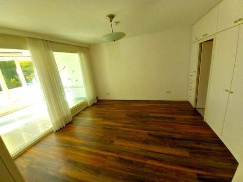 Elternzimmer mit Bad en Suite - 