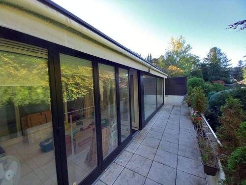 Sonnenterasse mit Markisen - 