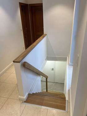 Kellertreppe - 4 Zimmer Einfamilienhaus in Hamburg