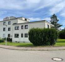 Familienfreundliche 4,5-Zimmer-Wohnung mit Balkon und Garage - Rietheim-Weilheim