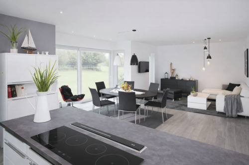 Küche Ess-Wohnbereich - 8 Zimmer Mehrfamilienhaus, Wohnhaus zum Kaufen in Barsinghausen