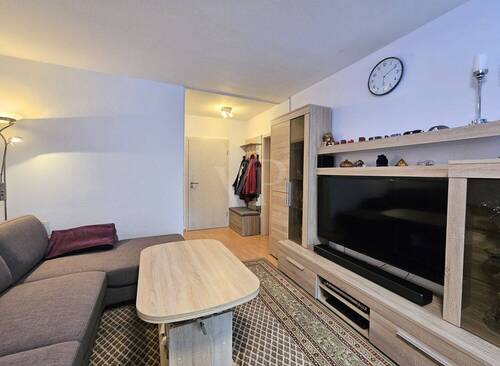Ansprechender Wohnbereich in der Wohnung im Obergeschoss - 