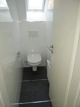 separates WC - 