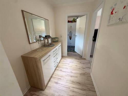 Flur OG - Einfamilienhaus mit 280,00 m&sup2; in Großrosseln zum Kaufen