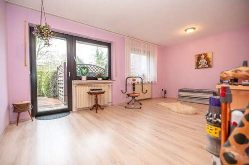 Farbe schenkt dem Zimmer eine fröhliche Optik - 