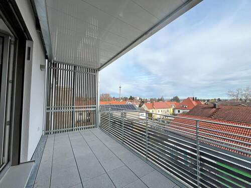 Großzügiger Balkon - 