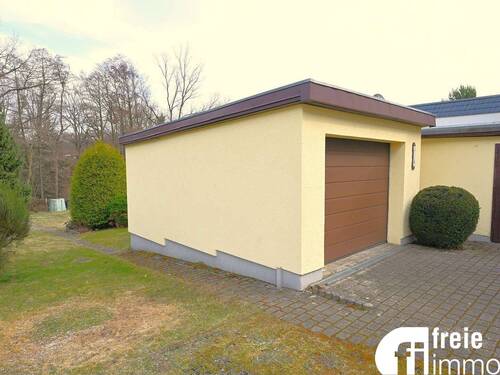 Garage - 3 Zimmer Doppelhaushälfte in Dresden