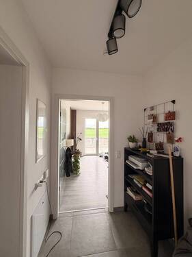 Flur.jpeg - 2 Zimmer Etagenwohnung in Grettstadt