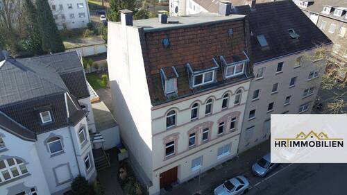 Fassade - Achtung! Saniertes Mehrfamilienhaus in Essen Kray