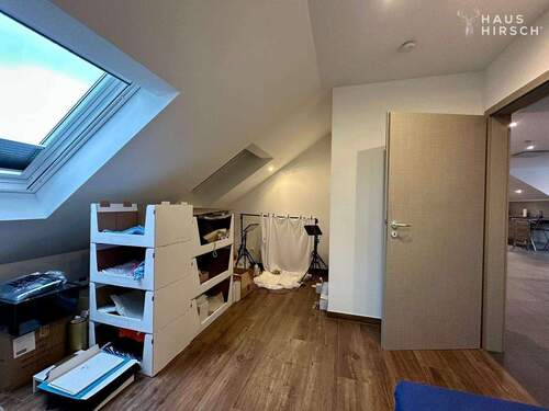 Zimmer 2 - 