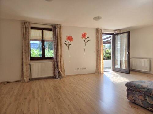 Wohnzimmer - Bungalow mit 160,00 m² in Pocking zum Kaufen