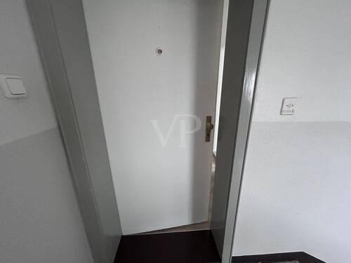 Eingangstür - 3 Zimmer Etagenwohnung in Wilhelmshaven