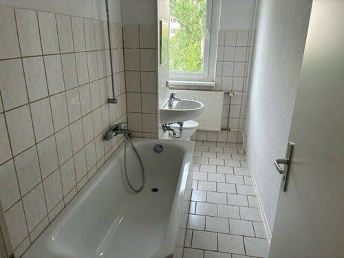 Wannenbad - * sofort bezugsbereit * Dichterviertel * zentral gelegen *