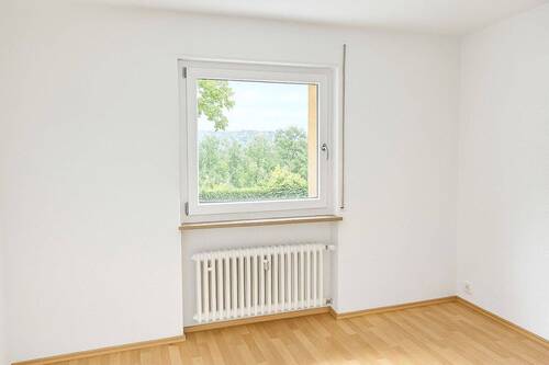 Schlafzimmer - Etagenwohnung mit 81,00 m² in Wiesbaden zur Miete
