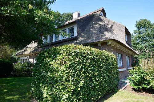 3 - Einfamilienhaus mit 200,00 m² in Wingst zur Miete