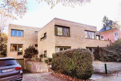 Hausansicht straßenseitig - 2 Zimmer Etagenwohnung zum Kaufen in Berlin