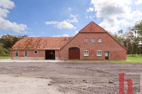 Stall / Scheune / Wohnen - 