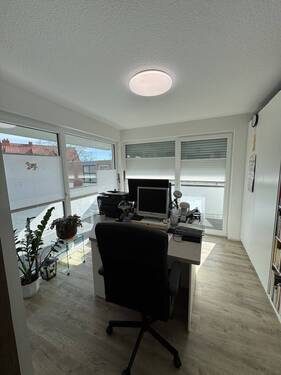 Büro - Etagenwohnung mit 132,60 m&sup2; in Oldenburg / Donnerschwee zum Kaufen