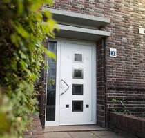 Modernisierte 4-Zimmer-Wohnung mit Balkon in Bremerhaven-Geestemünde!