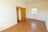Zimmer_Beispiel - Etagenwohnung mit 59,50 m² in Neutraubling zum Kaufen