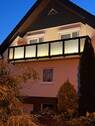 Fassade beleuchtet.jpg - 