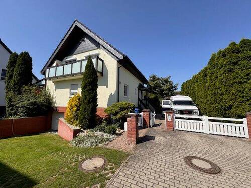 Fassade Titel.jpg - Einfamilienhaus in Taucha - zeitloses Design mit modernster Technik