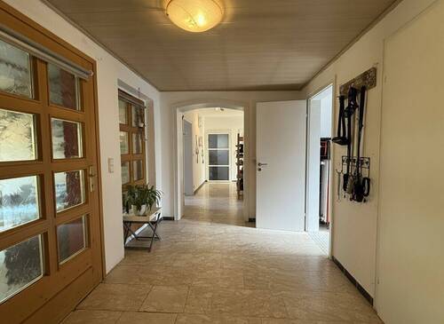 Flur/Eingangsbreich - Einfamilienhaus mit 250,00 m² in Melle zum Kaufen