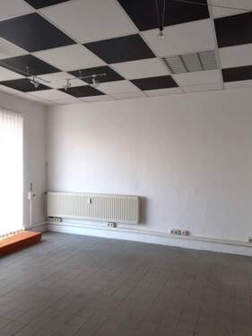Raum - Gewerbeobjekt (Büro, Produktion, Verkauf) in Plauen zur Miete