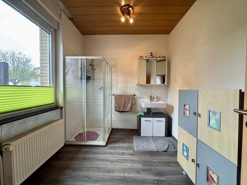 Tageslichtbad - Einfamilienhaus mit 134,00 m&sup2; in Herford zum Kaufen